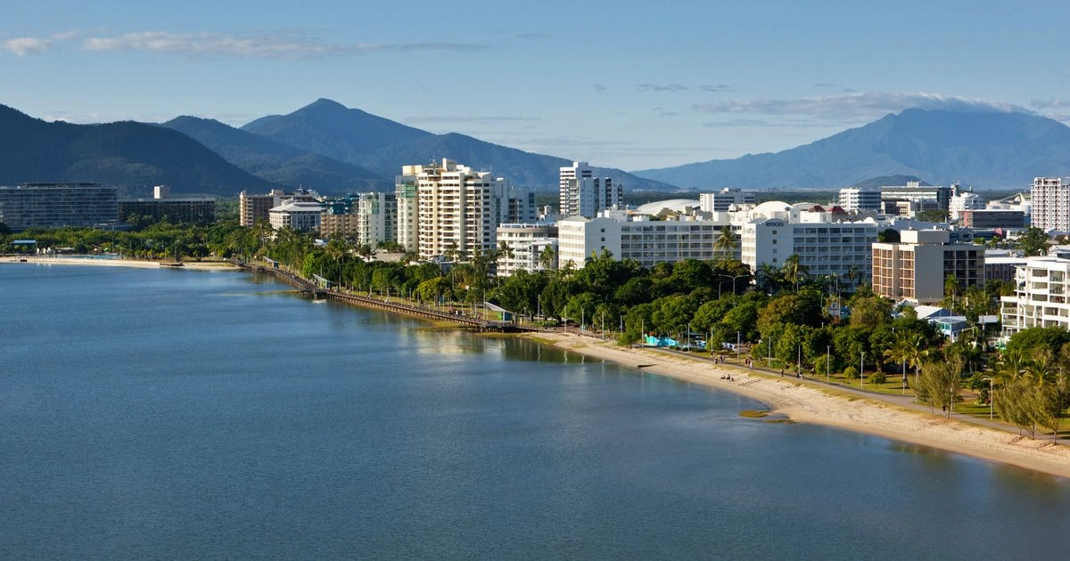 Cairns 1