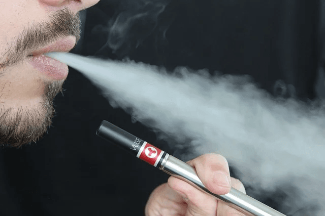 iget vapes australia - IGET vapes Australia lineup showing 2025 packaging and nicotine labels